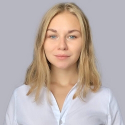 Фотография репетитора Яценко Анна Романовна