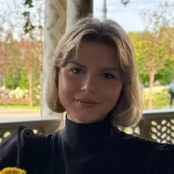 Фотография репетитора Дворцова Анастасия Кирилловна