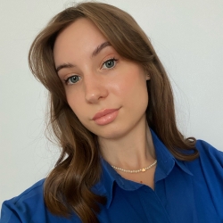 Фотография репетитора Капустина Дарья Алексеевна