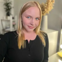 Фотография репетитора Светлакова Анна Андреевна
