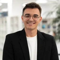 Фотография репетитора Жданов Игорь Александрович