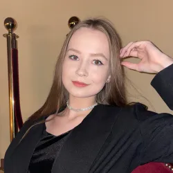 Фотография репетитора Лобанова Полина Александровна