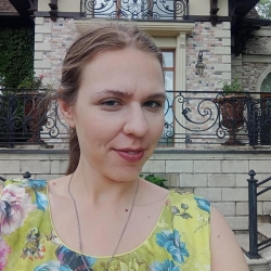 Фотография репетитора Савинова Марина Андреевна