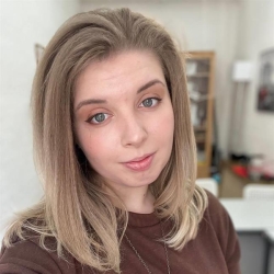 Фотография репетитора Попова Мария Дмитриевна