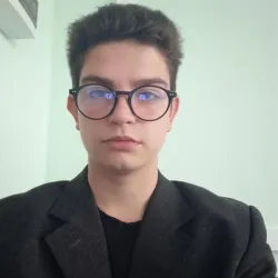 Фотография репетитора Мунтяну Денис Васильевич