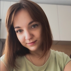 Фотография репетитора Лазарева Екатерина Евгениевна