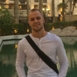 Фотография репетитора Ларионов Александр Игоревич