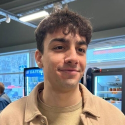 Фотография репетитора Ибоян Валерий Артурович