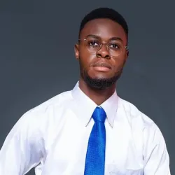 Фотография репетитора Годлав Нджо Теби 