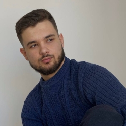 Фотография репетитора Ладилов Александр Александрович