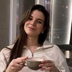 Фотография репетитора Кулакова Анна Дмитриевна