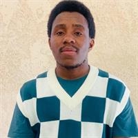 Фотография репетитора Мучираондо Макомбореро Тадива Лоуэн 