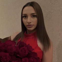 Фотография репетитора Погосян Зоя Гариковна