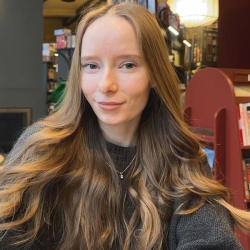 Фотография репетитора Антонова Елизавета Алексеевна