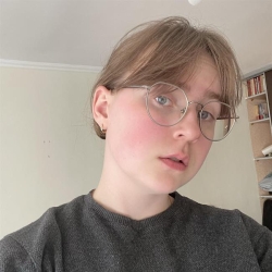 Фотография репетитора Естехина Дарья Сергеевна