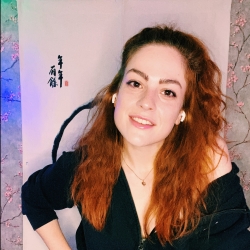 Фотография репетитора Нуждина Алиса Вадимовна