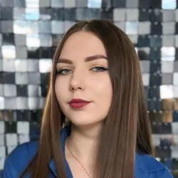 Фотография репетитора Никольская Карина Олеговна