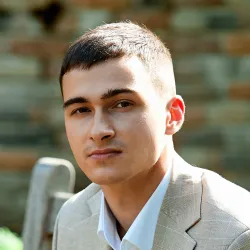 Фотография репетитора Жуков Артём Алексеевич