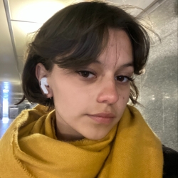 Фотография репетитора Багдасарян Амина Маратовна