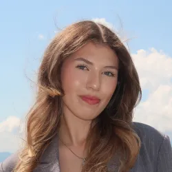 Фотография репетитора Шаронова Мария Евгеньевна