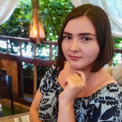 Фотография репетитора Южакова Екатерина Игоревна