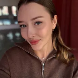 Фотография репетитора Шитова Алена Евгеньевна