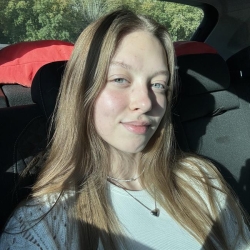 Фотография репетитора Бикмурзина Диана Руслановна