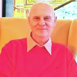 Фотография репетитора Рагозин Владимир Васильевич