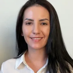 Фотография репетитора Бухарова Алина Талгатовна