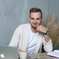 Фотография репетитора Савич Александр Викторович