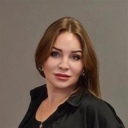 Фотография репетитора Потапова Олеся Евгеньевна