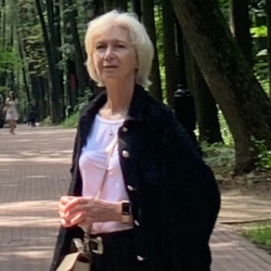 Фотография репетитора Портнова Нина Витальевна