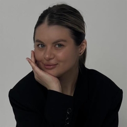 Фотография репетитора Бардик Елена Вадимовна