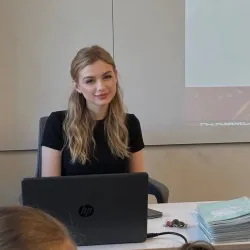 Фотография репетитора Коробкова Екатерина Романовна