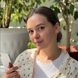 Фотография репетитора Савченко Карина Ивановна