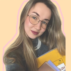 Фотография репетитора Адылева Анна Юрьевна