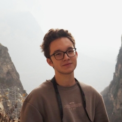 Фотография репетитора Амиров Марат Наильевич