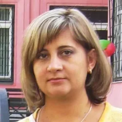 Фотография репетитора Попова Анна Юрьевна