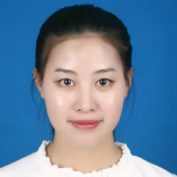 Фотография репетитора Чжоу Юэ 