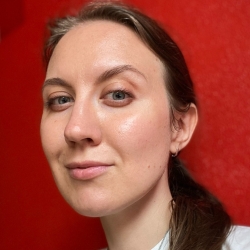 Фотография репетитора Сторчевая Полина Владимировна