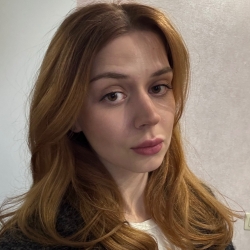 Фотография репетитора Ожиганова Елизавета Олеговна