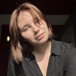 Фотография репетитора Вьюнова Мария Антоновна