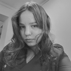 Фотография репетитора Веселова Анастасия Владимировна