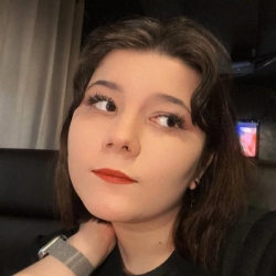 Фотография репетитора Коновалова Ксения Ивановна