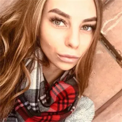 Фотография репетитора Романова Елена Вячеславовна