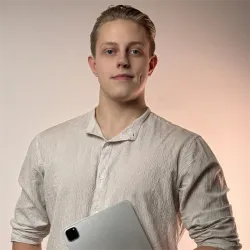 Фотография репетитора Карабаев Никита Викторович