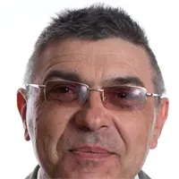 Фотография репетитора Землянов Павел Петрович