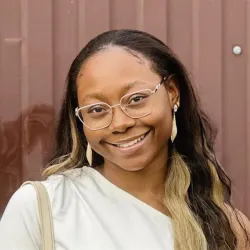 Фотография репетитора Айерит Айебаэбомо София 