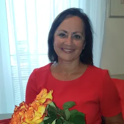 Фотография репетитора Кайзер Елена Васильевна