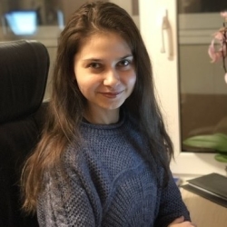 Фотография репетитора Аннушкина Алия Константиновна